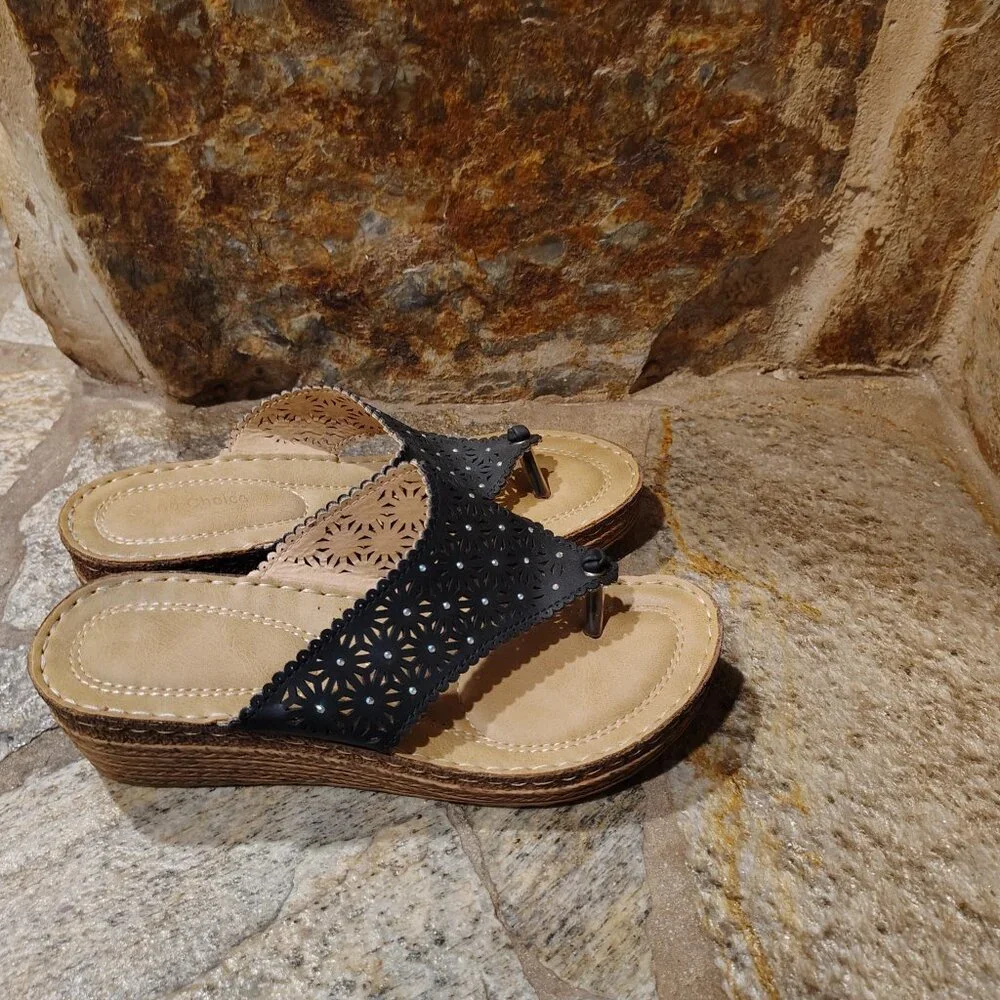 GC Good Choice Women's Wedge Thong Black and Tan Sandals Size 8